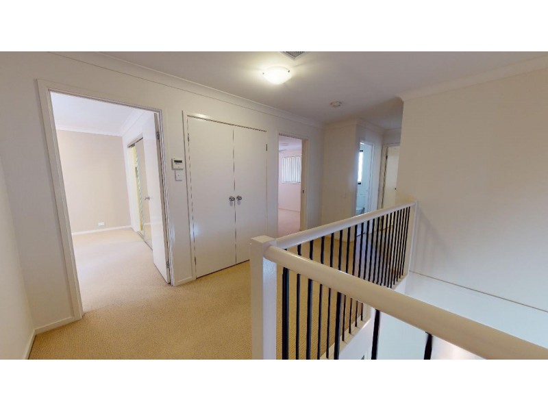 3 Fairway Court, Mount Ommaney QLD 4074