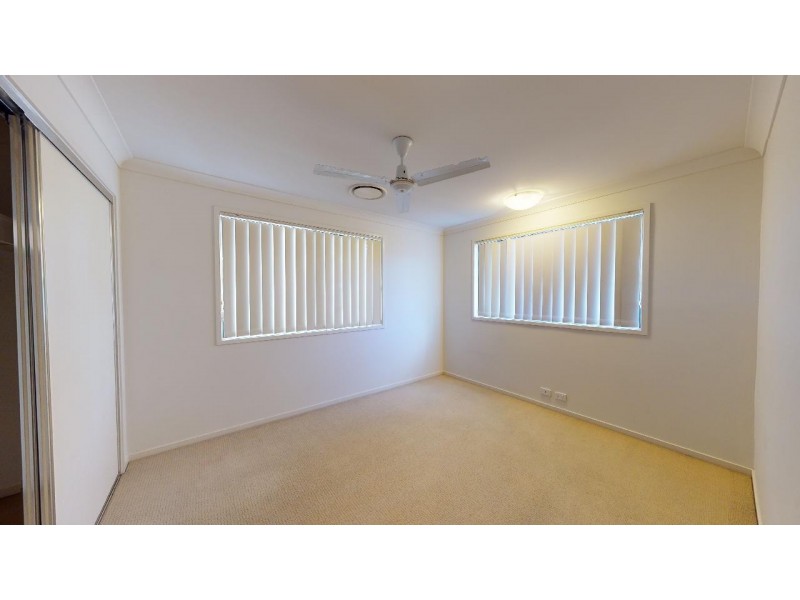 3 Fairway Court, Mount Ommaney QLD 4074