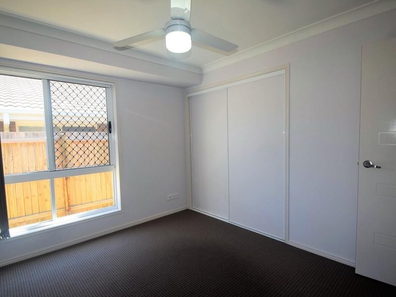 2/8 Wattle Grove, Boronia Heights QLD 4124