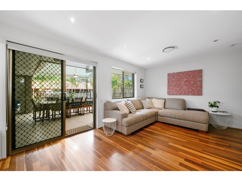 4 Appin Street, Kenmore QLD 4069