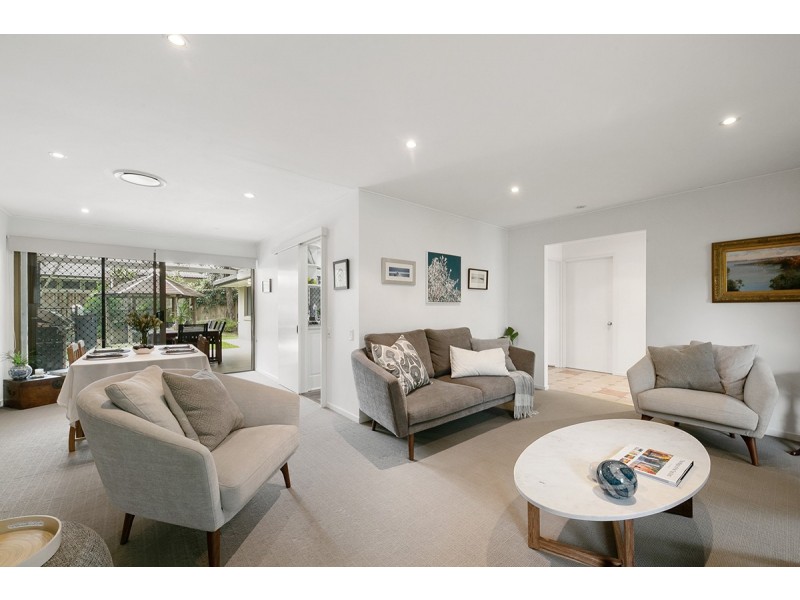 4 Appin Street, Kenmore QLD 4069