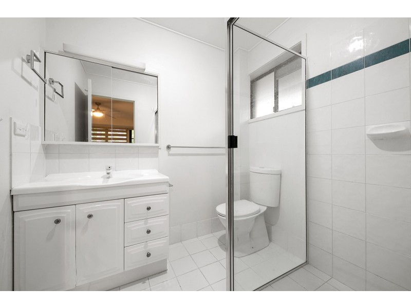4 Appin Street, Kenmore QLD 4069