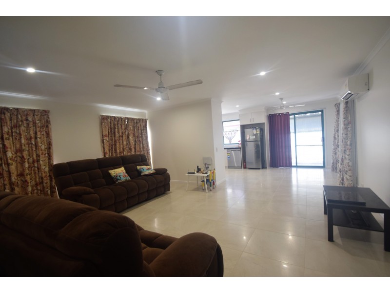 17 Poplar Place, Taigum QLD 4018