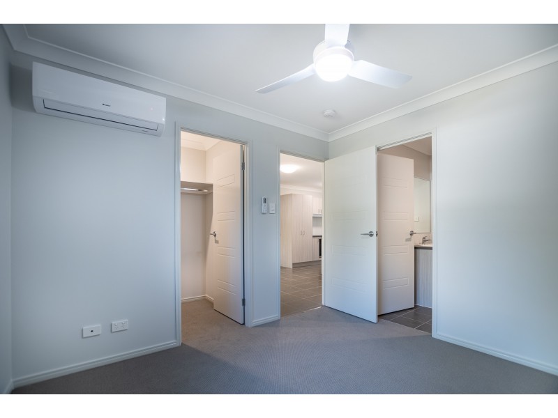 2/20a Macaranga Street, Marsden QLD 4132