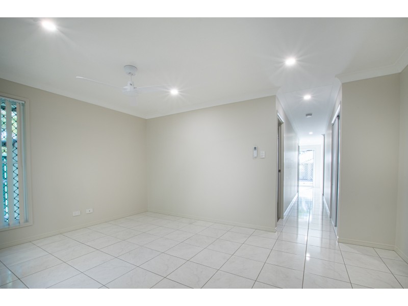 1/20b Macaranga Street, Marsden QLD 4132