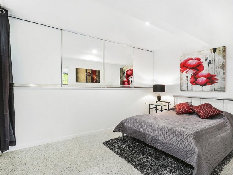 10 Andros Street, Chapel Hill QLD 4069