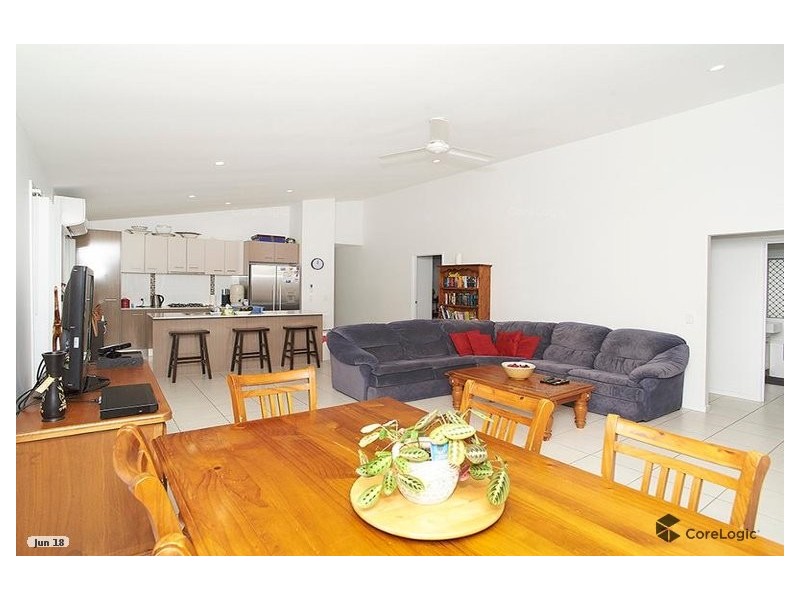 6 Lakeview Place, Springfield Lakes QLD 4300