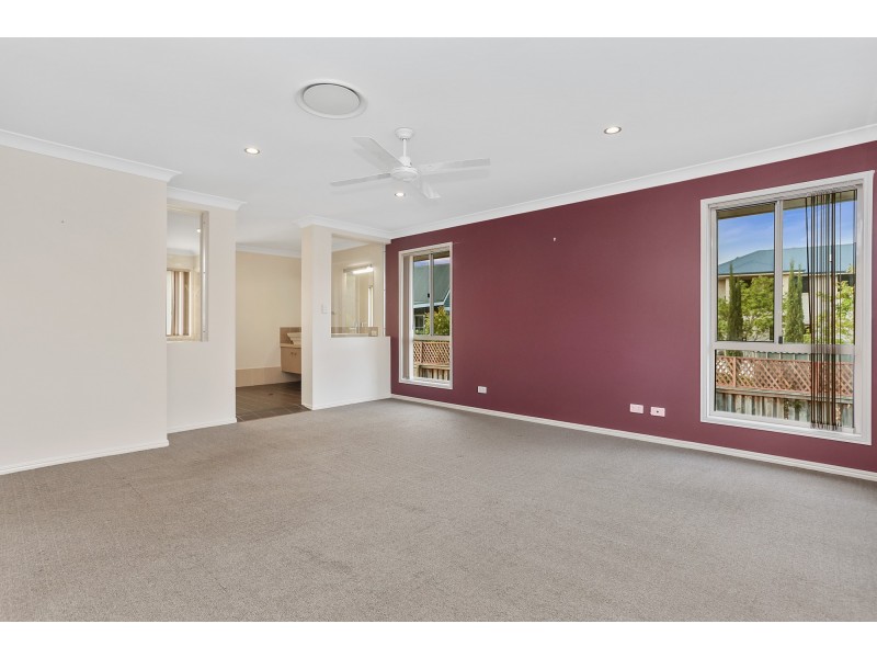 16 Vincent Street, Calamvale QLD 4116
