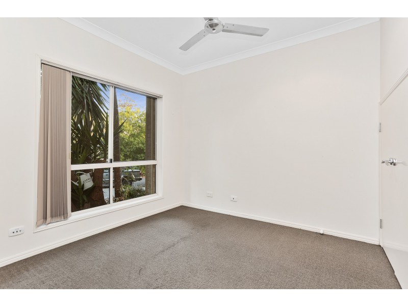 16 Vincent Street, Calamvale QLD 4116