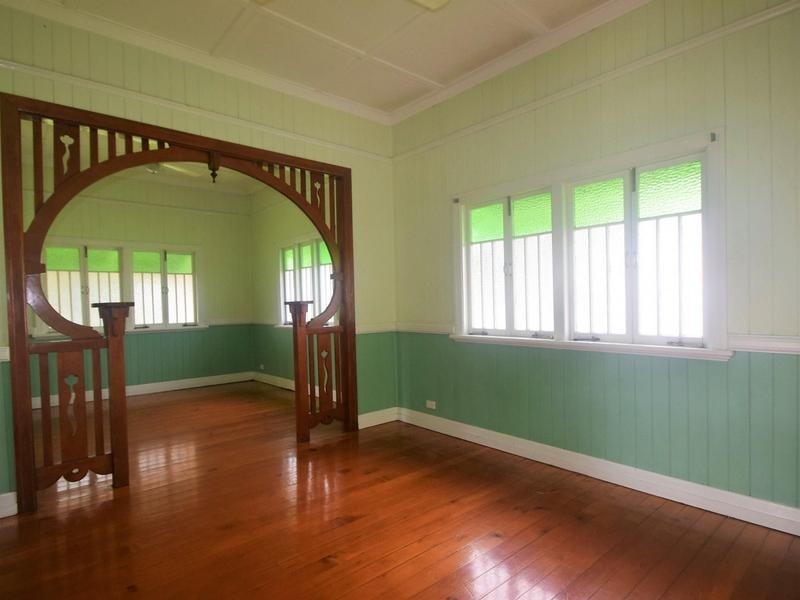 10 Old Toowoomba Road, One Mile QLD 4305