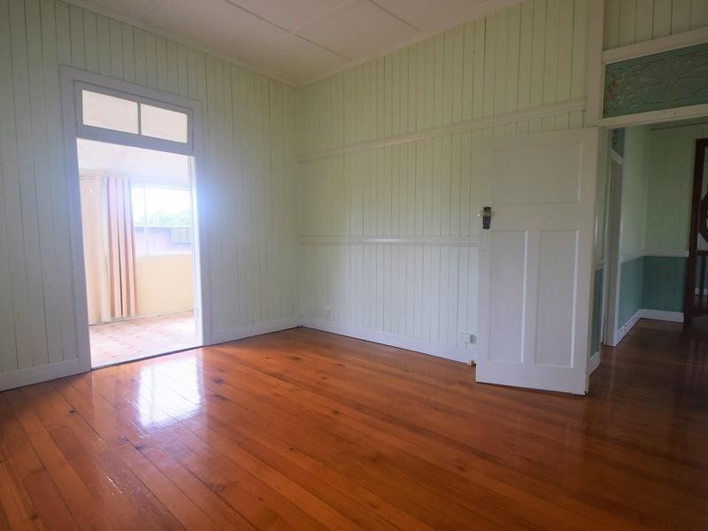 10 Old Toowoomba Road, One Mile QLD 4305