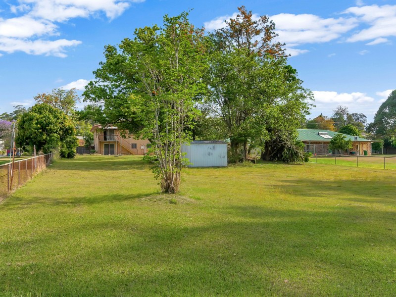15 Juers Street, Kingston QLD 4114