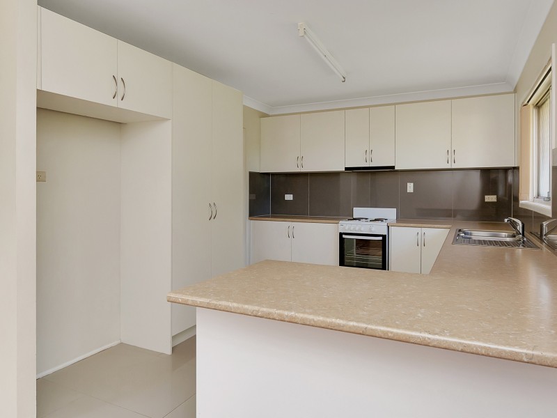 15 Juers Street, Kingston QLD 4114