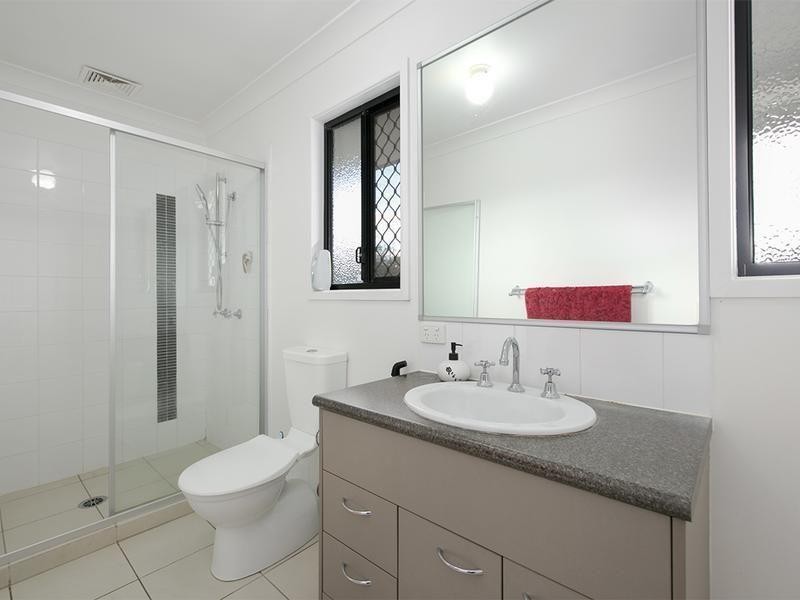 13 Pebbles Court, Berrinba QLD 4117