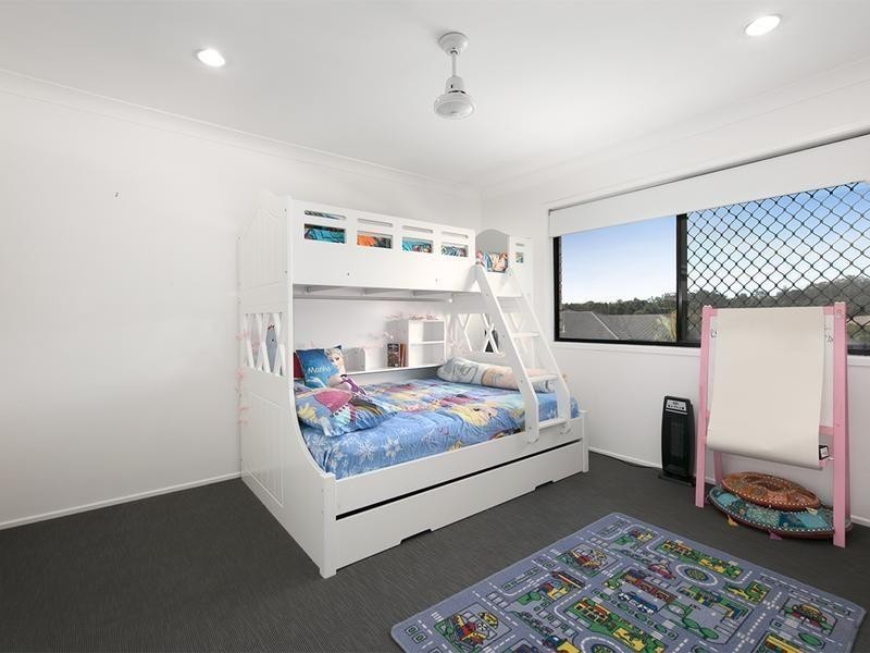 13 Pebbles Court, Berrinba QLD 4117