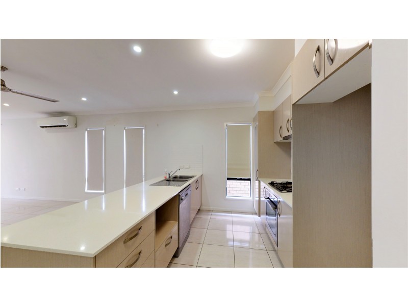 7 Eucla Street, Fitzgibbon QLD 4018