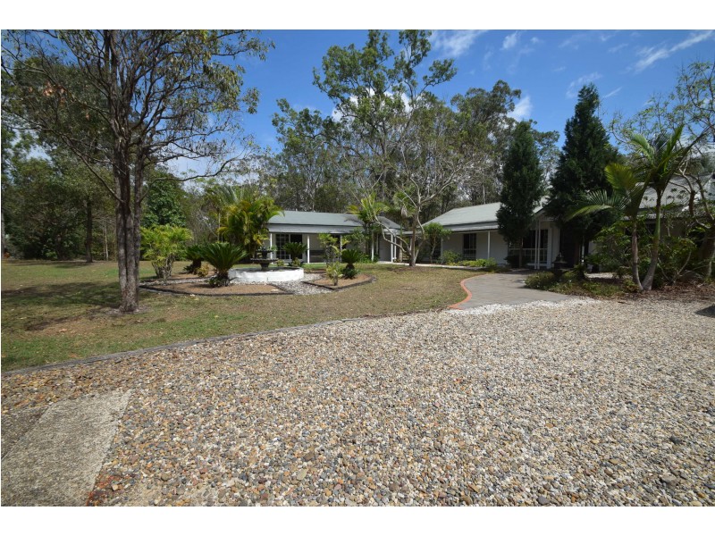 25 Riversleigh Road, Bellbowrie QLD 4070