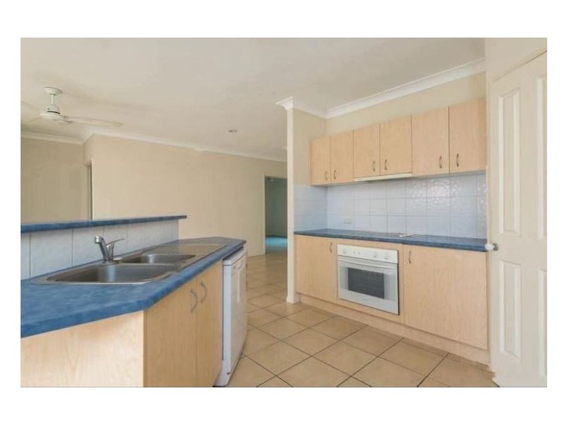 6 Harthog Place, Drewvale QLD 4116