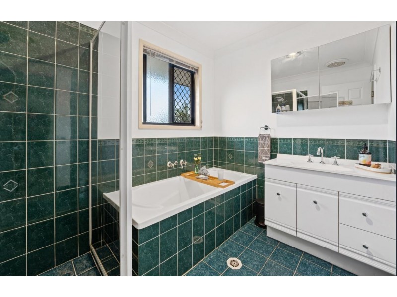 11 Bramble Close, Warner QLD 4500