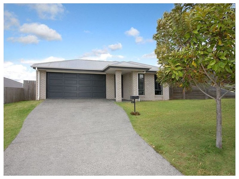 8 Boronia Street, Deebing Heights QLD 4306