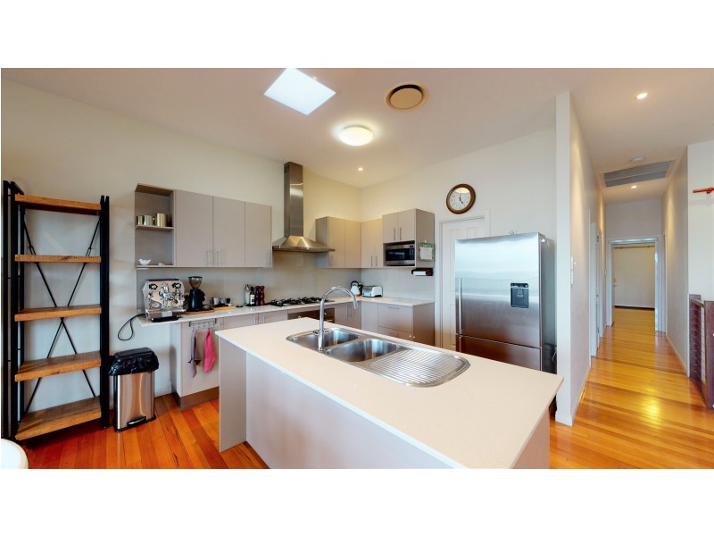 61 Hamilton Street, Sherwood QLD 4075