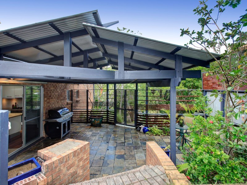 47 Venerable Street, Seventeen Mile Rocks QLD 4073