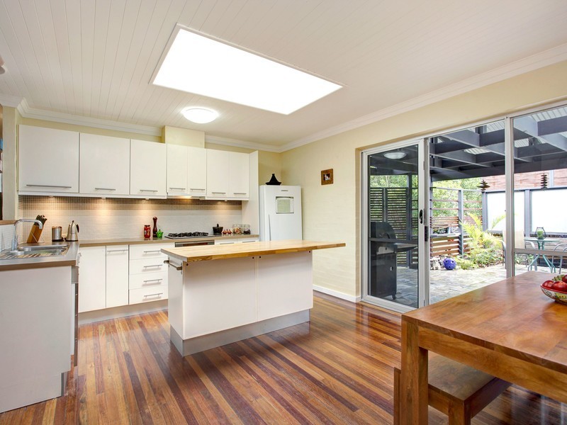 47 Venerable Street, Seventeen Mile Rocks QLD 4073