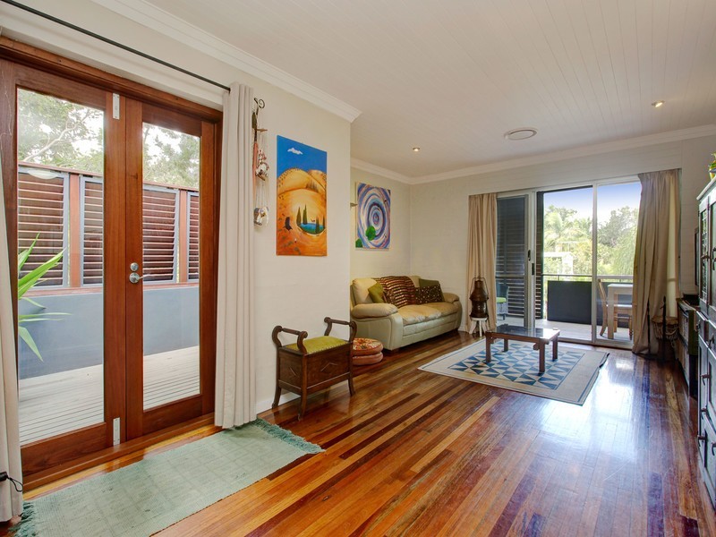47 Venerable Street, Seventeen Mile Rocks QLD 4073