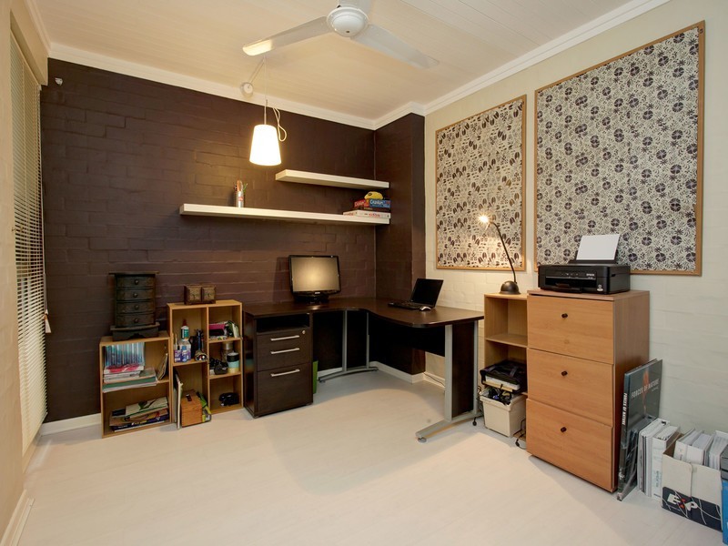 47 Venerable Street, Seventeen Mile Rocks QLD 4073