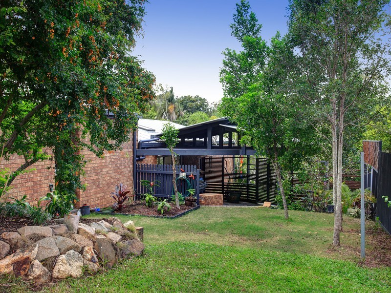 47 Venerable Street, Seventeen Mile Rocks QLD 4073