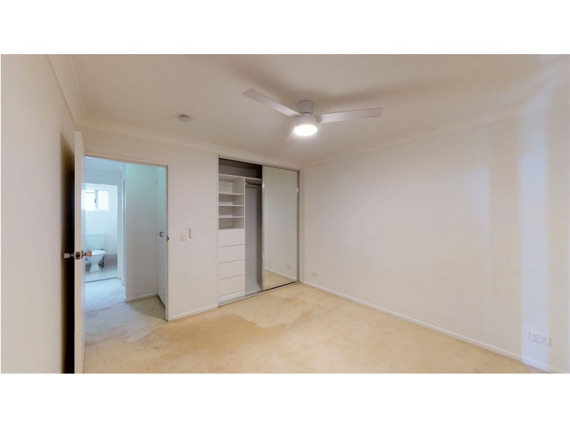 1/32 Mansfield Street, Coorparoo QLD 4151