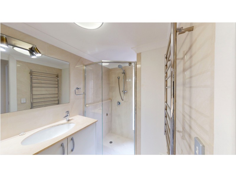 1/32 Mansfield Street, Coorparoo QLD 4151