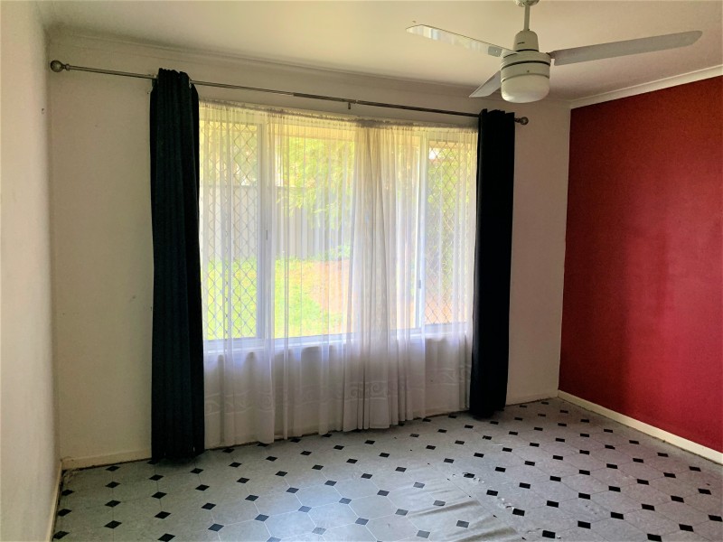 50 Limerick Drive, Crestmead QLD 4132