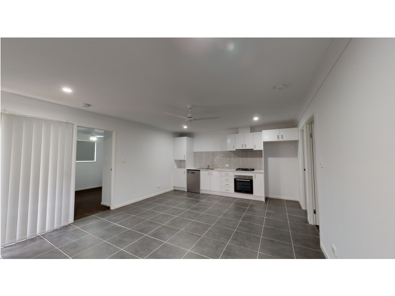 2/9 Mount Wheeler Street, Park Ridge QLD 4125
