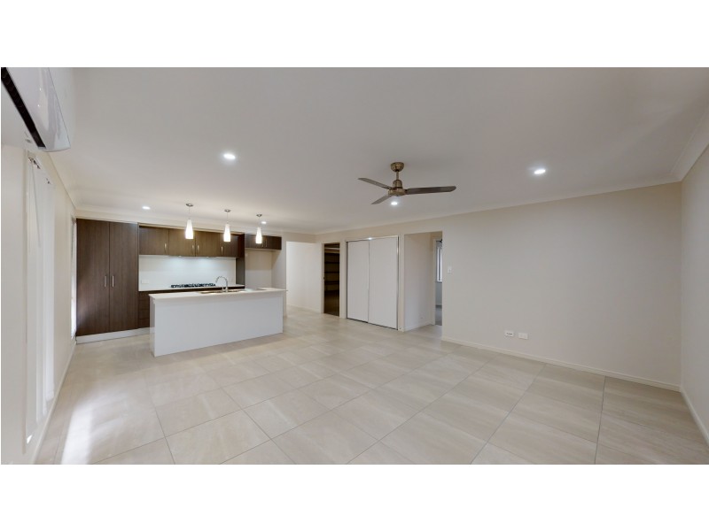 14 Silkwood Circuit, Park Ridge QLD 4125