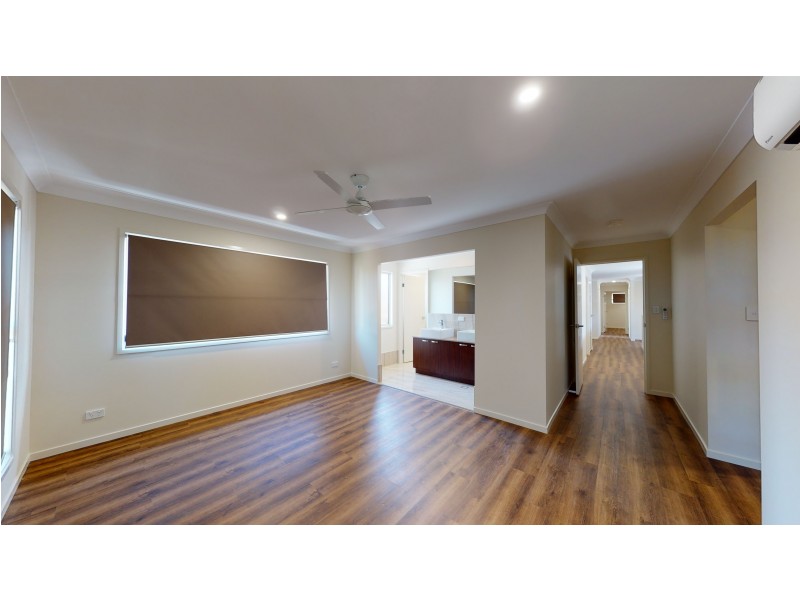 17a Wren Street, Birkdale QLD 4159