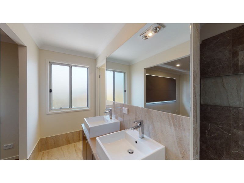 17a Wren Street, Birkdale QLD 4159