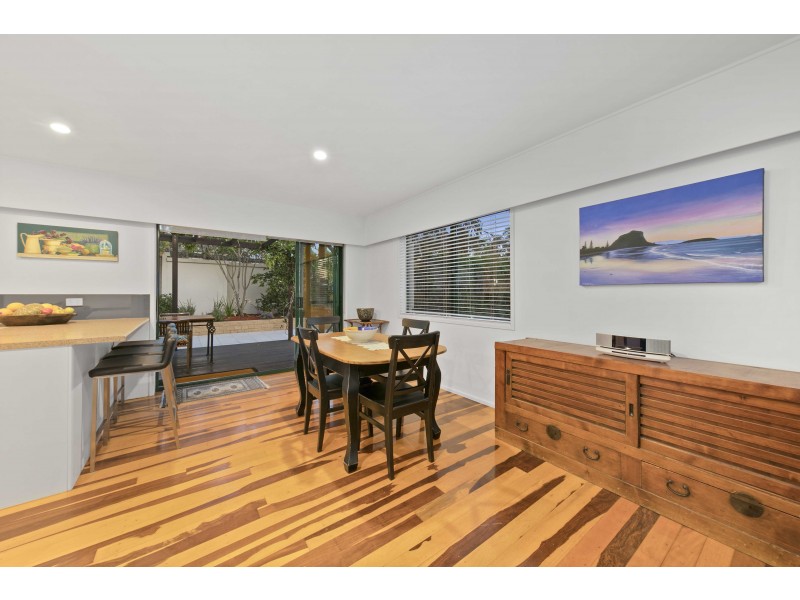 196 Bielby Road, Kenmore Hills QLD 4069