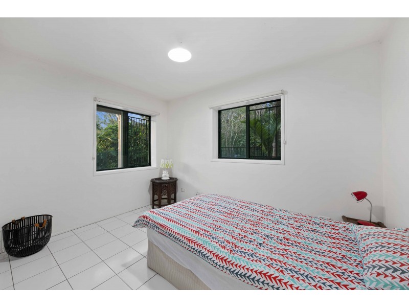 196 Bielby Road, Kenmore Hills QLD 4069