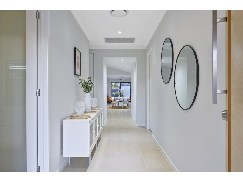 38 Inigo Way, Augustine Heights QLD 4300