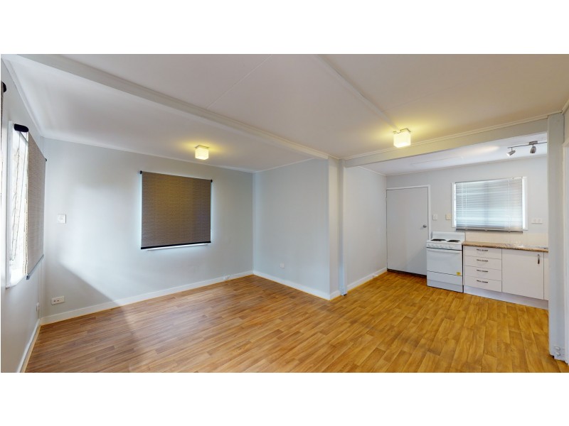 2/103a Maine Road, Clontarf QLD 4019