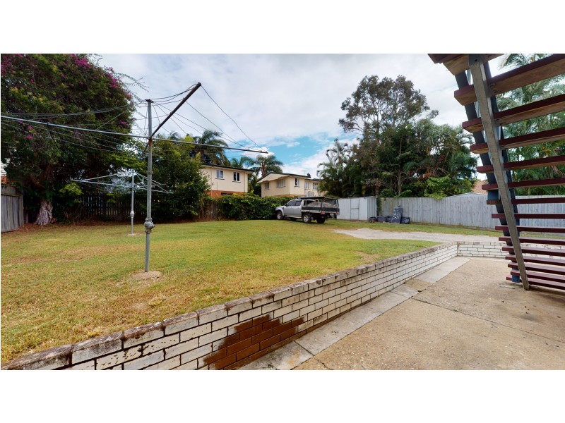 2/103a Maine Road, Clontarf QLD 4019