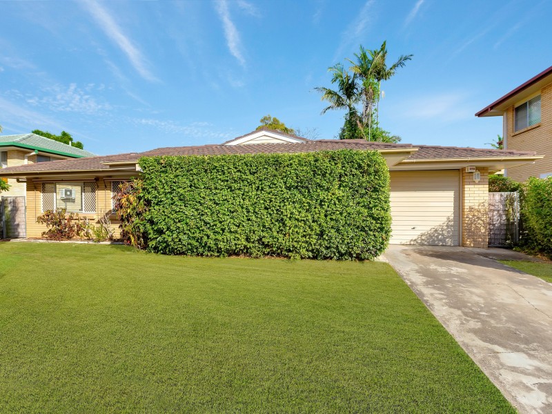 28 Woggle Street, Jamboree Heights QLD 4074
