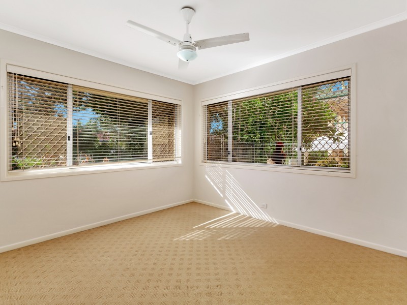 28 Woggle Street, Jamboree Heights QLD 4074