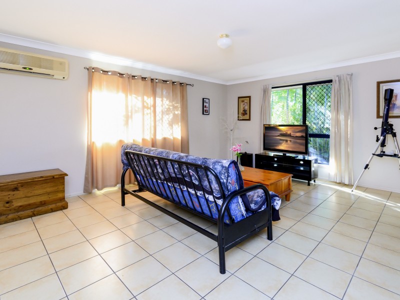 8 Dulwich Place, Forest Lake QLD 4078