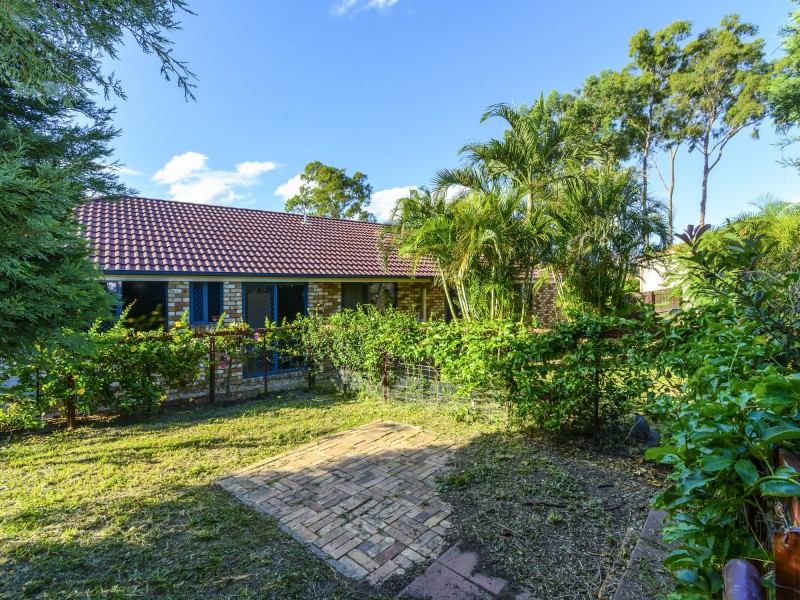 8 Dulwich Place, Forest Lake QLD 4078