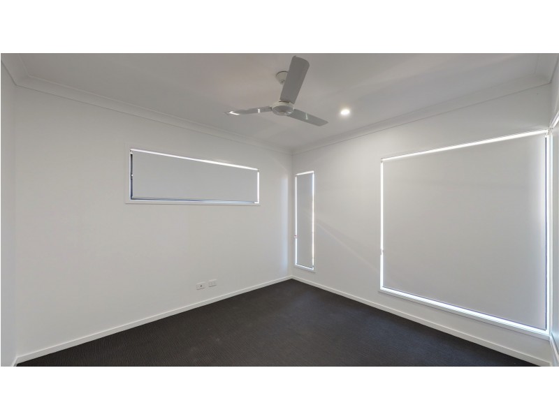 33  Bignell Circuit, Greenbank QLD 4124