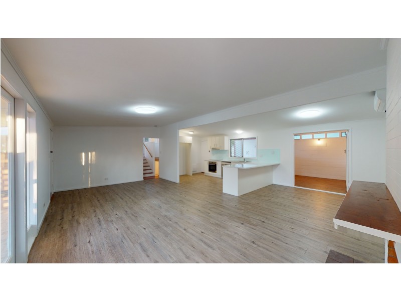 9 Fairholme Street, Kenmore QLD 4069