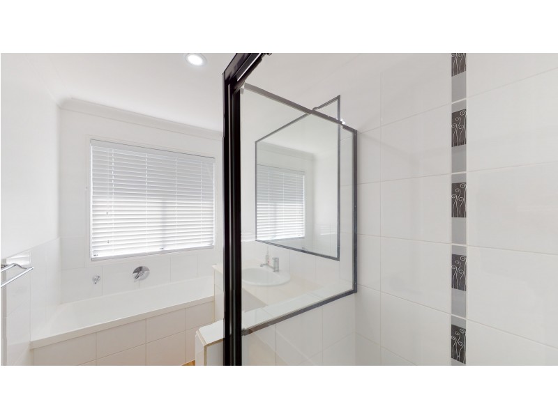 53 Dornoch Crescent, Raceview QLD 4305