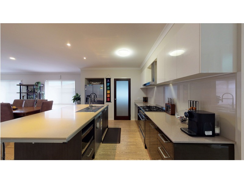 1 Bayleaf Street, Griffin QLD 4503